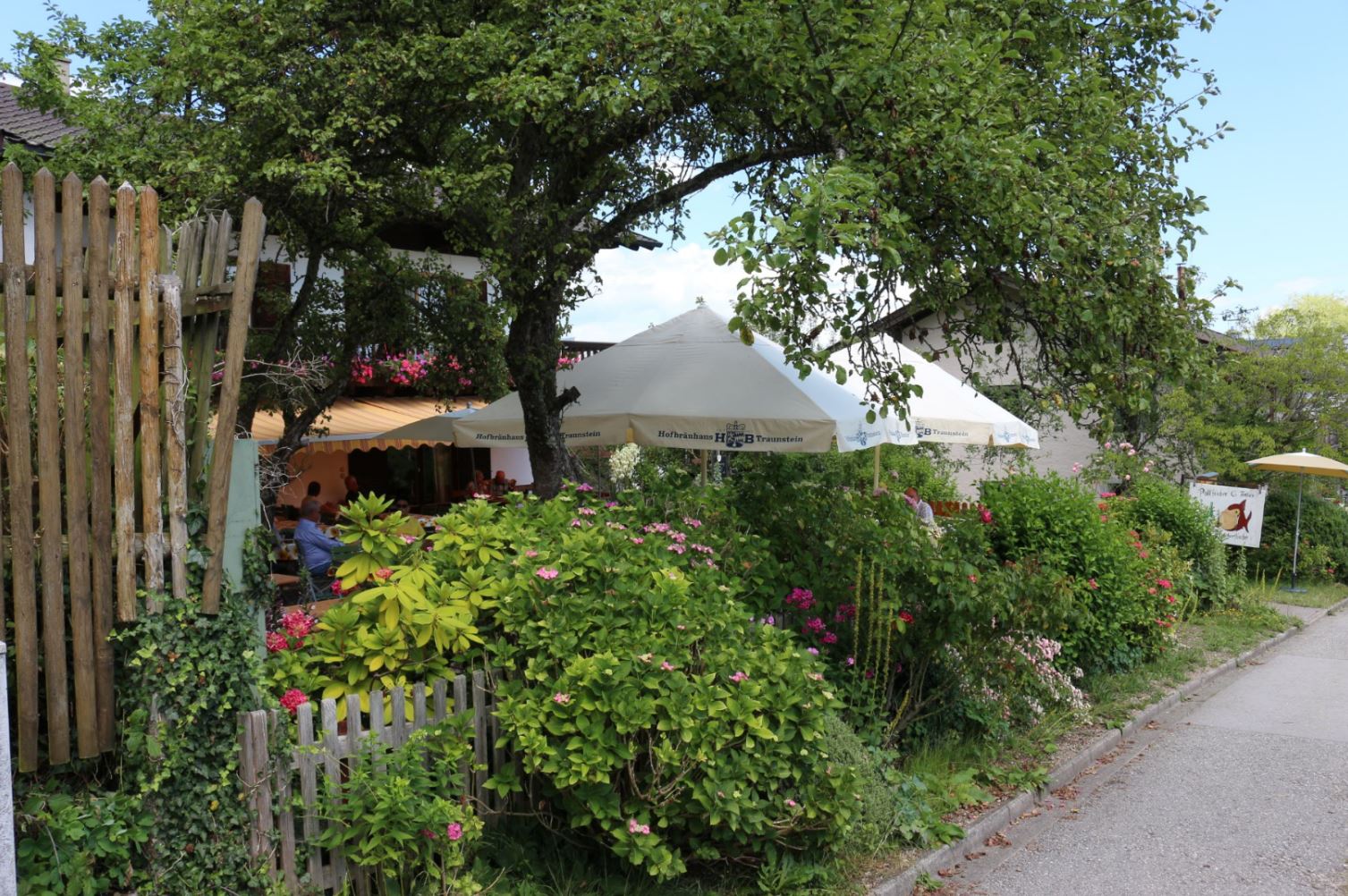 Biergarten Pollfischer