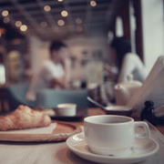 Loc Cafe Bistro